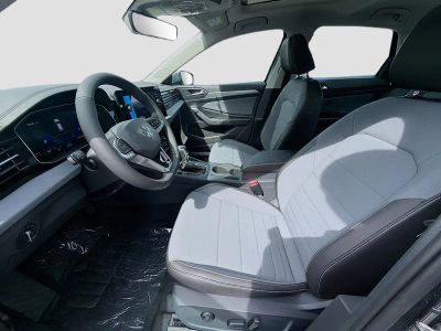 2026 Volkswagen Jetta — photo 16 view