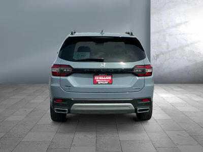 2024 Honda Pilot — detail view