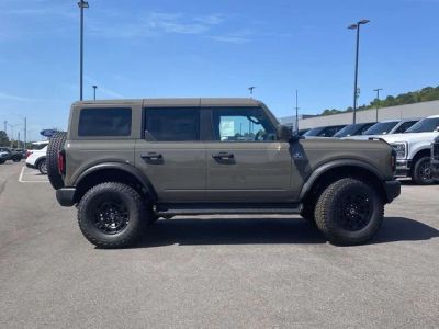 2026 Ford Bronco - Photo 2