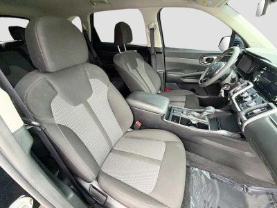 2023 Kia Sorento — photo 14 view