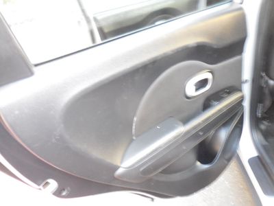 2016 Kia Soul - Photo 16