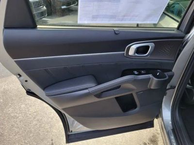 2026 Kia Sorento Hybrid — photo 27 view