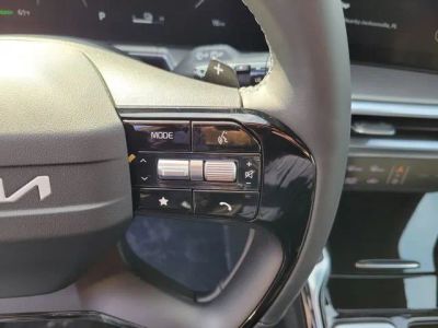 2026 Kia Sorento Hybrid — photo 12 view