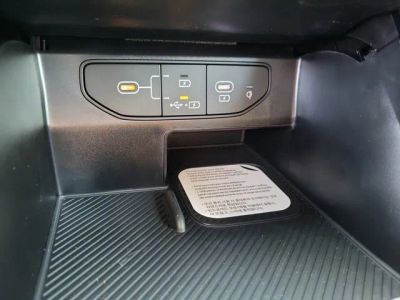 2026 Kia Sorento Hybrid — photo 19 view