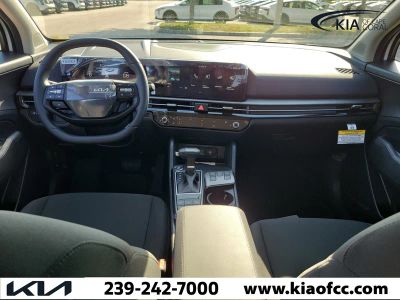 2026 Kia Sportage — photo 14 view