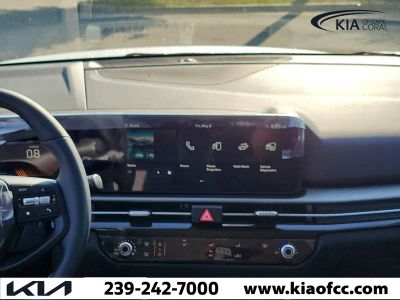 2026 Kia Sportage — photo 17 view