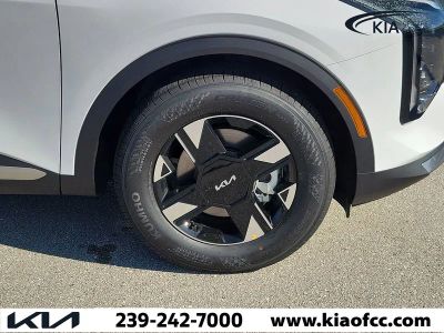 2026 Kia Sportage — photo 7 view