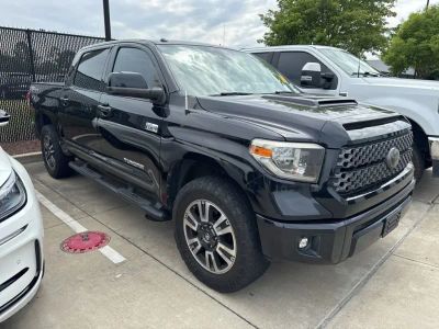 2018 Toyota Tundra - Photo 1