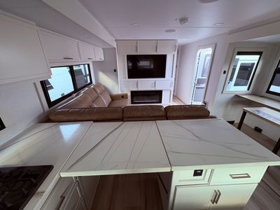 2026 Brinkley MODEL I - Photo 14