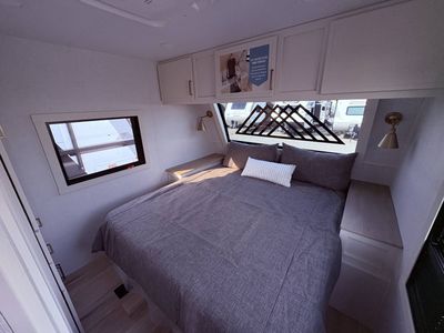 2026 Brinkley MODEL I - Photo 19