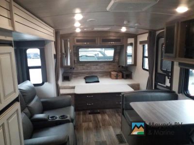 2022 Keystone RV Cougar Half-Ton - Photo 12