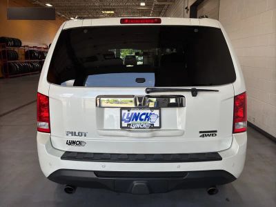 2015 Honda Pilot — interior view