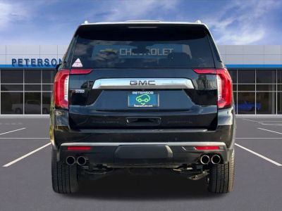 2021 GMC Yukon — detail view