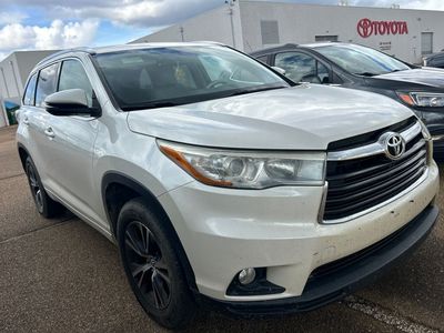 2016 Toyota Highlander - Photo 8