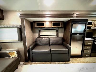 2020 Forest River Flagstaff Super Lite — photo 14 view