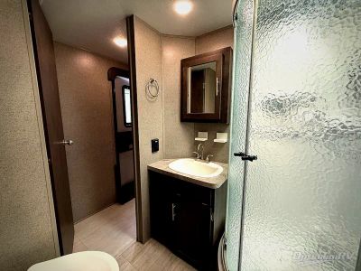 2020 Forest River Flagstaff Super Lite — photo 9 view