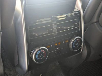 2026 Land Rover Range Rover — photo 15 view