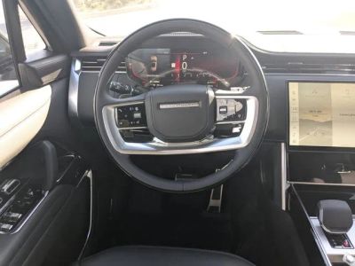 2026 Land Rover Range Rover — photo 16 view