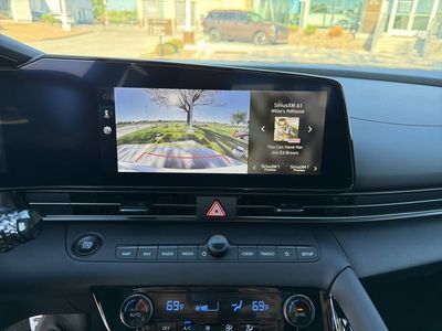 2025 Hyundai Elantra Hybrid — photo 22 view