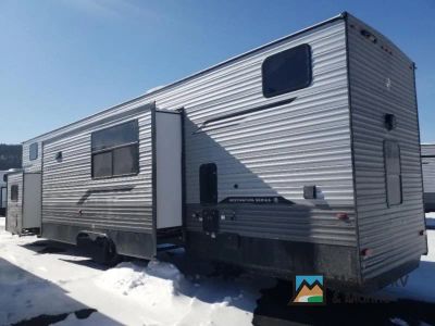 2026 Coachmen RV Catalina Destination Series - Photo 5