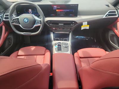 2026 BMW i4 — photo 14 view