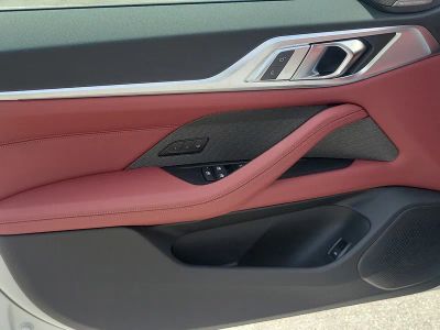 2026 BMW i4 — photo 17 view