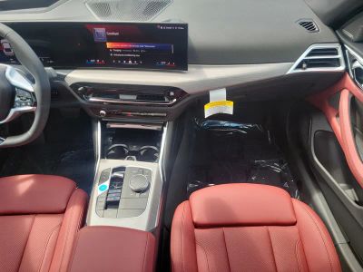 2026 BMW i4 — photo 16 view