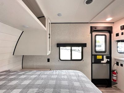2024 Jayco Jay Flight SLX - Photo 26