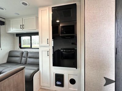 2024 Jayco Jay Flight SLX - Photo 19