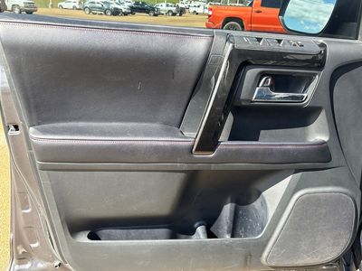2018 Toyota 4Runner - Photo 4