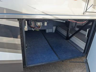 2019 Newmar VENTANA LE — photo 25 view