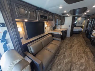 2019 Newmar VENTANA LE — photo 8 view
