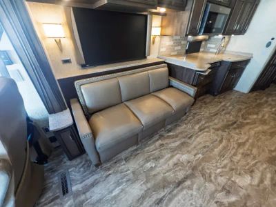2019 Newmar VENTANA LE — photo 9 view