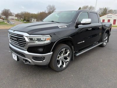 2020 RAM 1500 LONGHORN 4X4 in Diamond Black — front three-quarter view