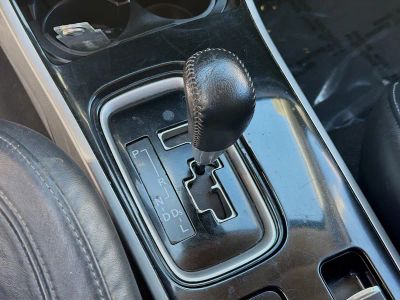 2020 Mitsubishi Outlander — photo 15 view