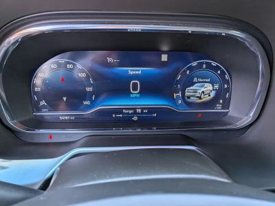 2023 Chevrolet Suburban — photo 28 view