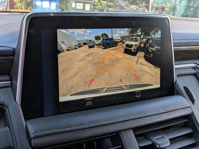 2023 Chevrolet Suburban — photo 33 view