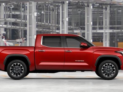 2026 Toyota Tundra — photo 12 view