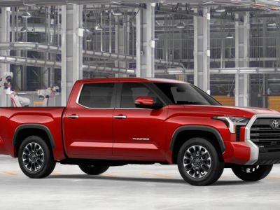 2026 Toyota Tundra — photo 14 view