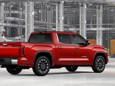 2026 Toyota Tundra — photo 10 view