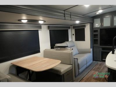 2023 Keystone RV Premier Ultra Lite - Photo 10