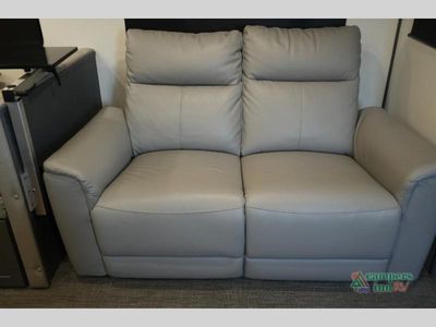 2023 Keystone RV Premier Ultra Lite - Photo 34