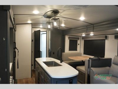 2023 Keystone RV Premier Ultra Lite - Photo 8
