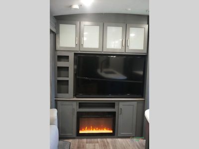 2023 Keystone RV Premier Ultra Lite - Photo 36