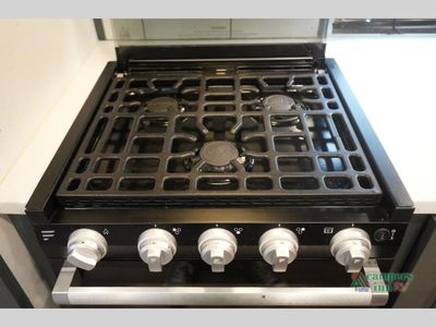2023 Keystone RV Premier Ultra Lite - Photo 17