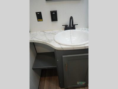 2023 Keystone RV Premier Ultra Lite - Photo 47