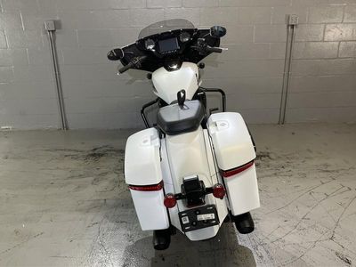 2025 Indian Motorcycle Chieftain PowerPlus Dark Horse 112 Ghost White Metallic Smoke - Photo 10