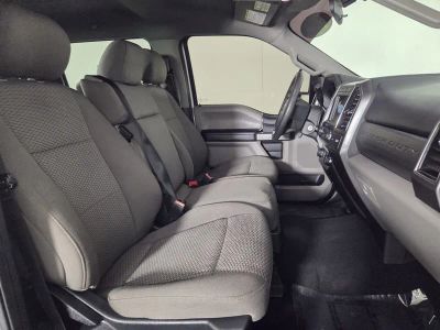 2020 Ford F-350SD — photo 32 view