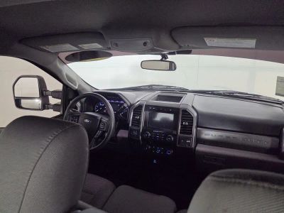 2020 Ford F-350SD — photo 31 view