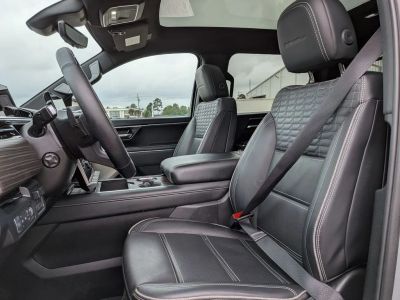 2025 GMC Sierra EV - Photo 11